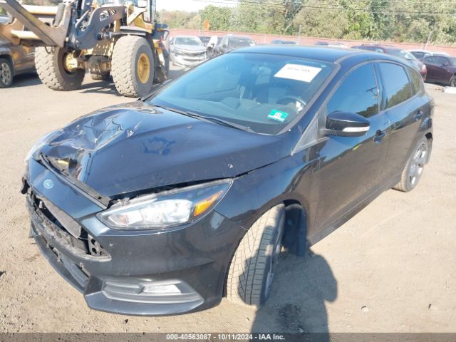 1FADP3L94JL237895 Ford FOCUS ST