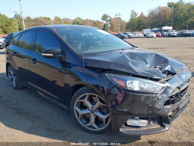 1FADP3L94JL237895 Ford FOCUS ST