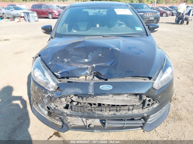 1FADP3L94JL237895 Ford FOCUS ST