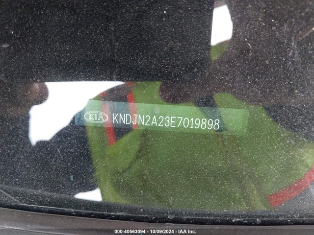 KIA Soul ! 2014 KNDJN2A23E7019898 Image 19