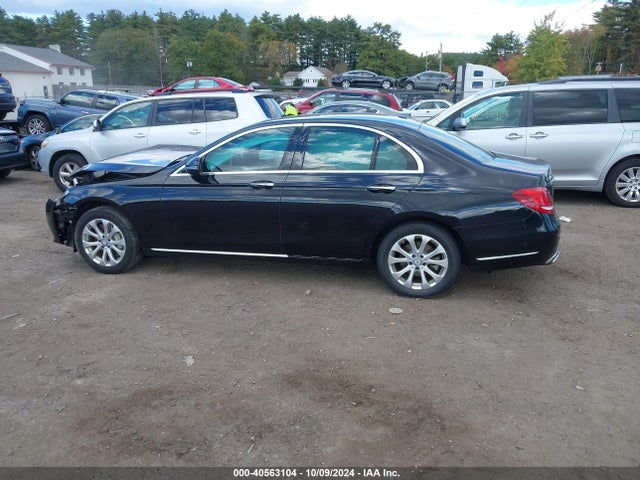 WDDZF4KB5HA182365 Mercedes-Benz E 300 4matic
