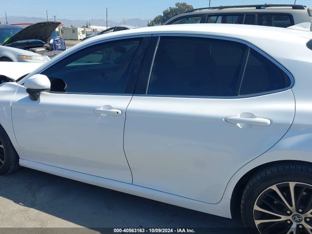 Toyota CAMRY LE 2020 4T1C11AK6LU360897 Image 15
