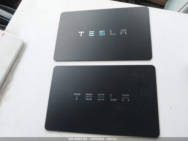 2024 TESLA MODEL Y 7SAYGDEE9RA318773 Photo 10