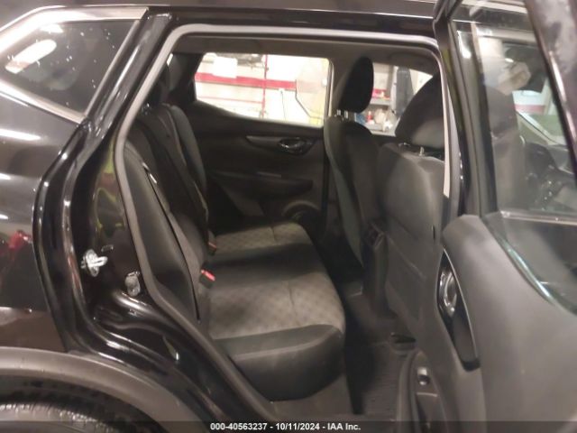 JN1BJ1CR1JW205902 Nissan Rogue Sport Sv