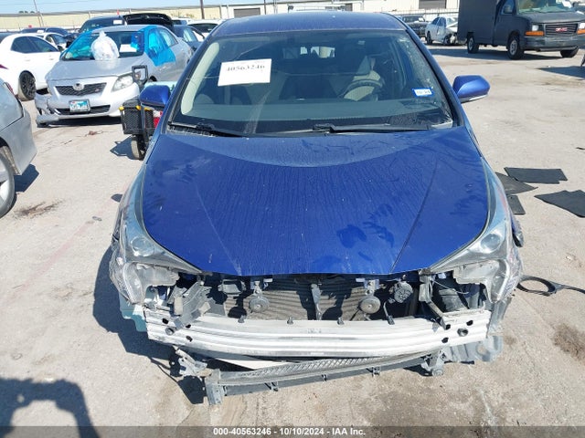 Toyota Prius Three 2016 JTDKARFU0G3519059 Image 12