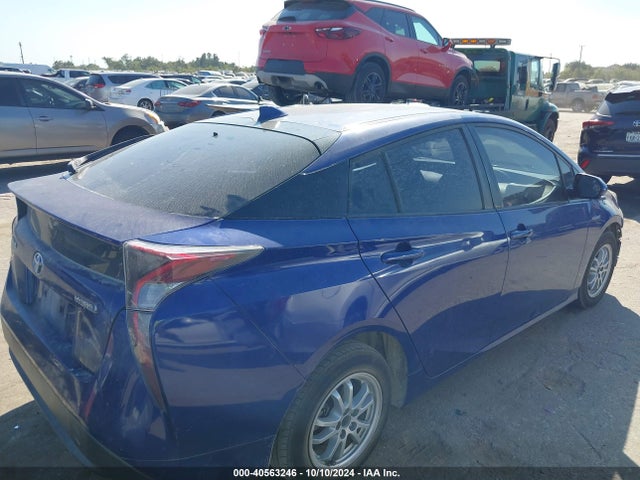 Toyota Prius Three 2016 JTDKARFU0G3519059 Image 4