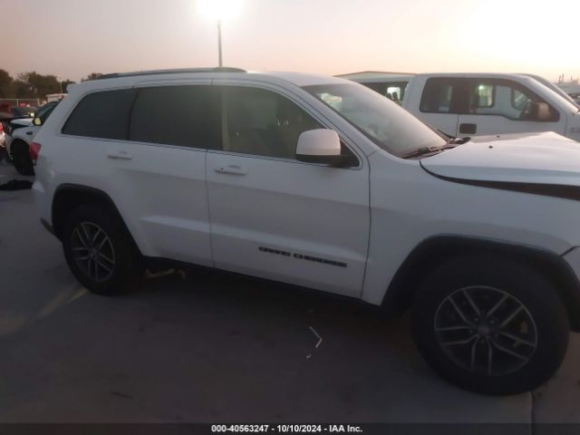 1C4RJEAG2JC512789 Jeep Grand Cherokee Laredo E 4x2