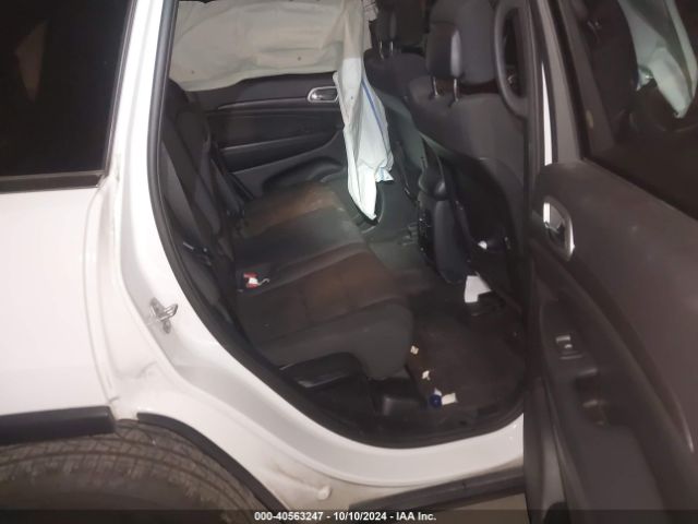 1C4RJEAG2JC512789 Jeep Grand Cherokee Laredo E 4x2