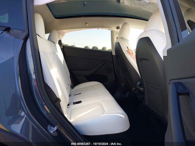 2023 TESLA MODEL Y 7SAYGDEE8PA176557 Photo 7