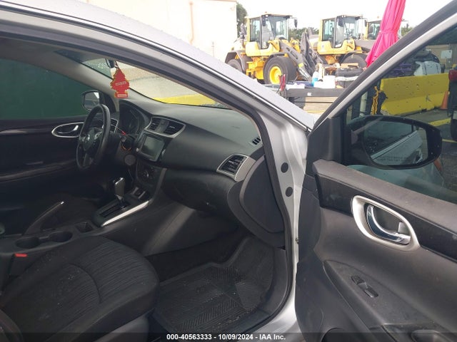 Nissan SENTRA SV 2019 3N1AB7AP8KY278305 Image 5