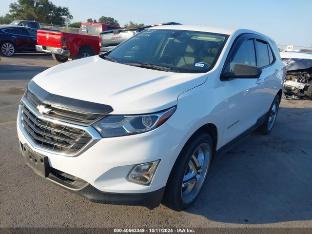 Chevrolet EQUINOX LS 2019 3GNAXHEV3KS570967 Image 2