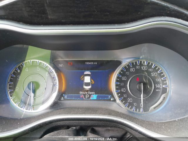 1C3CCCCB7FN607516 Chrysler 200 C
