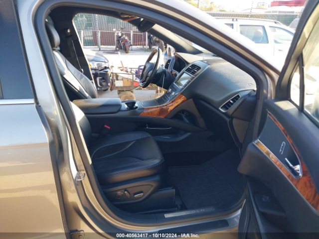 2LMTJ8LR5GBL86796 Lincoln Mkx Reserve