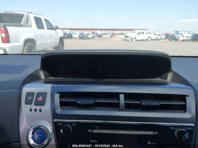 JTDZN3EU6FJ023484 Toyota Prius V Three