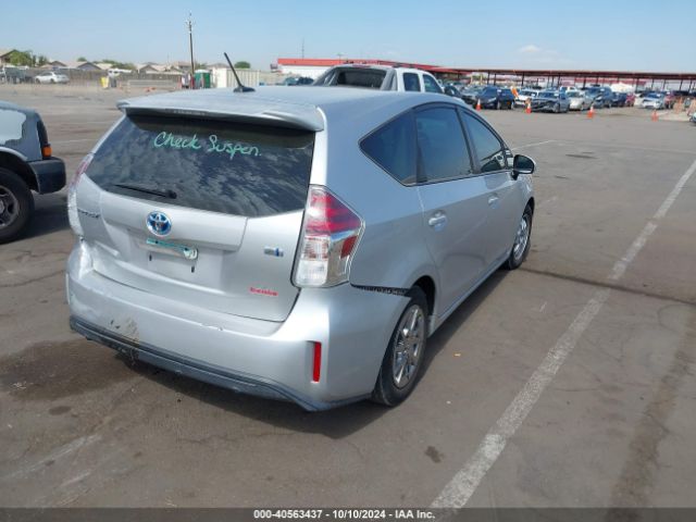 JTDZN3EU6FJ023484 Toyota Prius V Three