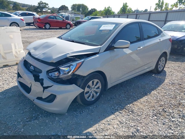Hyundai ACCENT SE 2016 KMHCT4AE4GU140962 Image 2