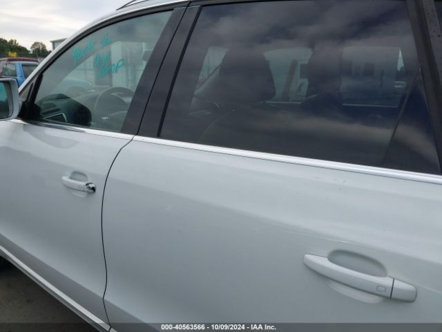 WA1CFAFPXEA061518 Audi Q5 2.0t Premium