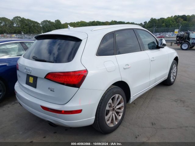 WA1CFAFPXEA061518 Audi Q5 2.0t Premium