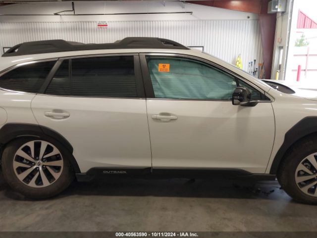4S4BTADC4R3261407 Subaru Outback Premium