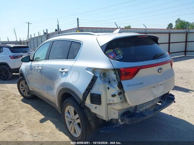 KIA Sportage Lx 2017 KNDPMCAC7H7172414 Image 3