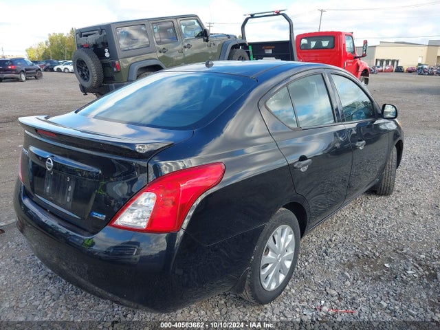 Nissan Versa 1.6 S+ 2014 3N1CN7APXEL847835 Image 4
