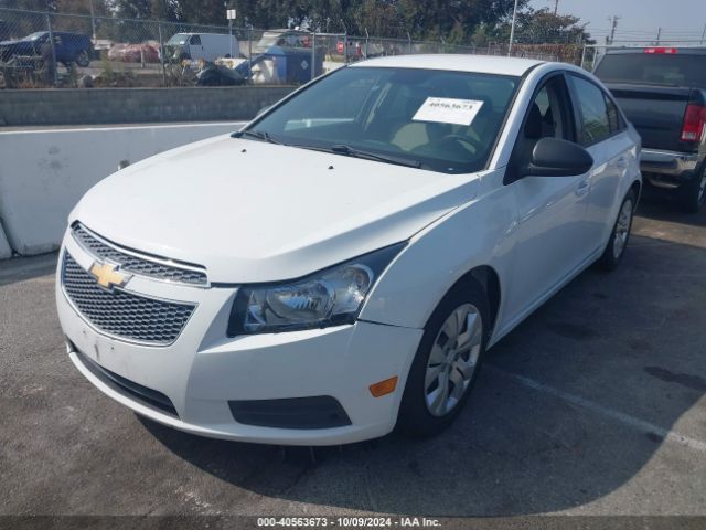 1G1PA5SG0E7438527 Chevrolet Cruze Ls Auto