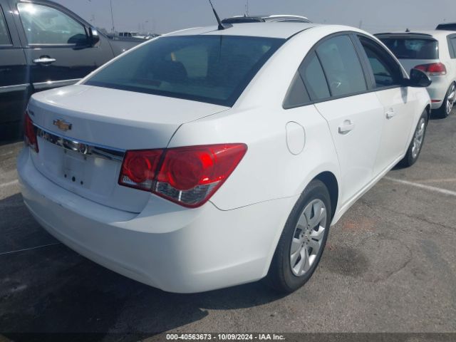 1G1PA5SG0E7438527 Chevrolet Cruze Ls Auto