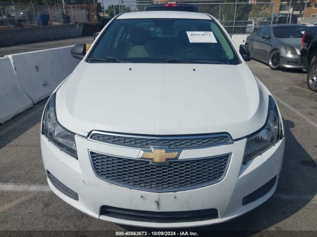 1G1PA5SG0E7438527 Chevrolet Cruze Ls Auto