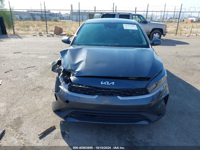 KIA FORTE FE 2022 3KPF24AD1NE503371 Image 13