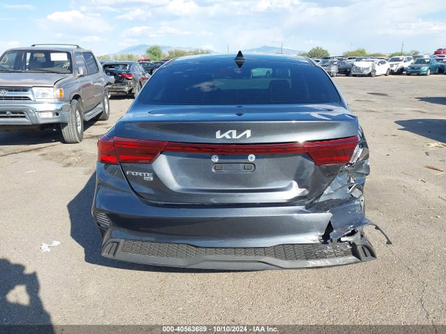 KIA FORTE FE 2022 3KPF24AD1NE503371 Image 17
