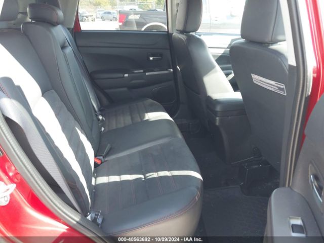 JA4AR3AWXJZ034128 Mitsubishi Outlander Sport 2.4 Se