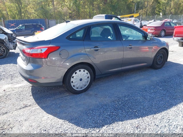 Ford FOCUS SE 2014 1FADP3F20EL222377 Image 4