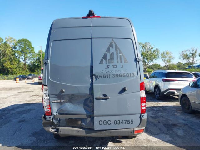 WD3PE7CD3JP643212 Mercedes-Benz Sprinter 2500 Standard Roof V6