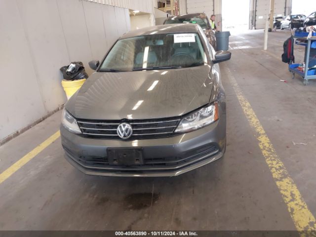 3VW2B7AJ2HM317030 Volkswagen Jetta 1.4t S