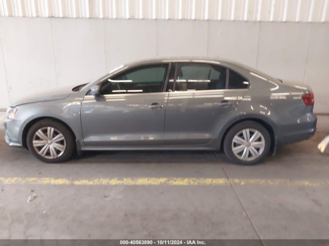 3VW2B7AJ2HM317030 Volkswagen Jetta 1.4t S