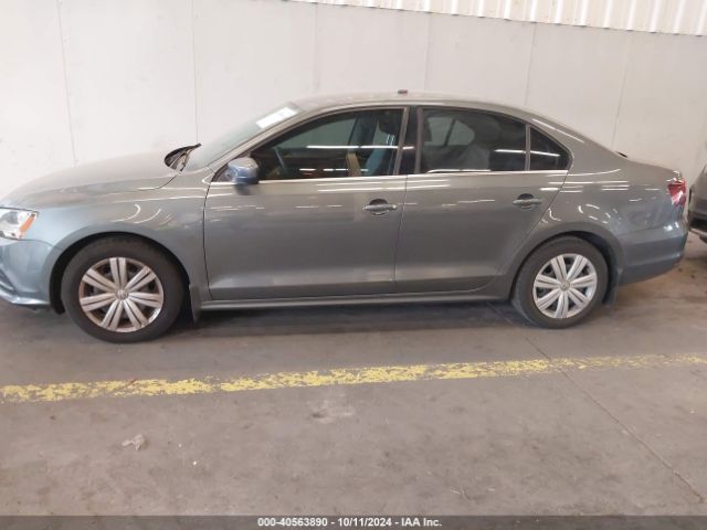 3VW2B7AJ2HM317030 Volkswagen Jetta 1.4t S
