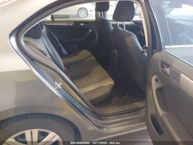 3VW2B7AJ2HM317030 Volkswagen Jetta 1.4t S