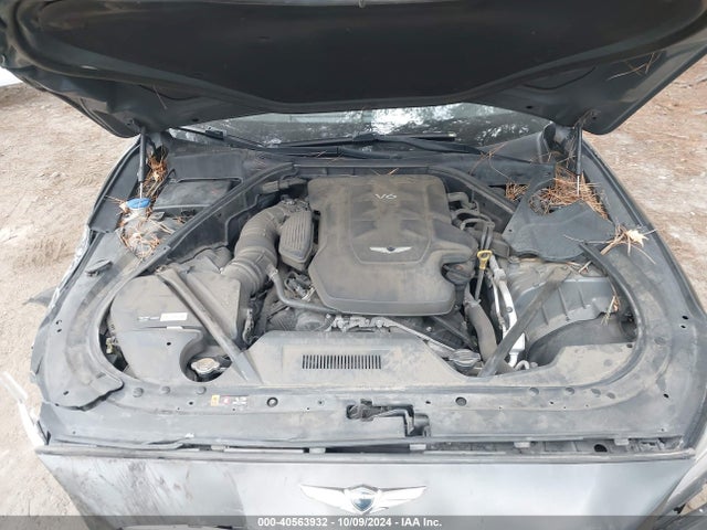 Genesis G80 3.8 2017 KMHGN4JE4HU194307 Image 10