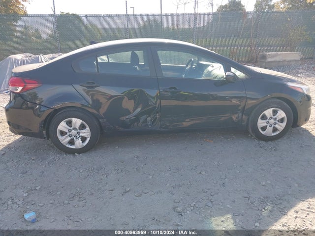 KIA FORTE LX 2017 3KPFK4A79HE065486 Image 13