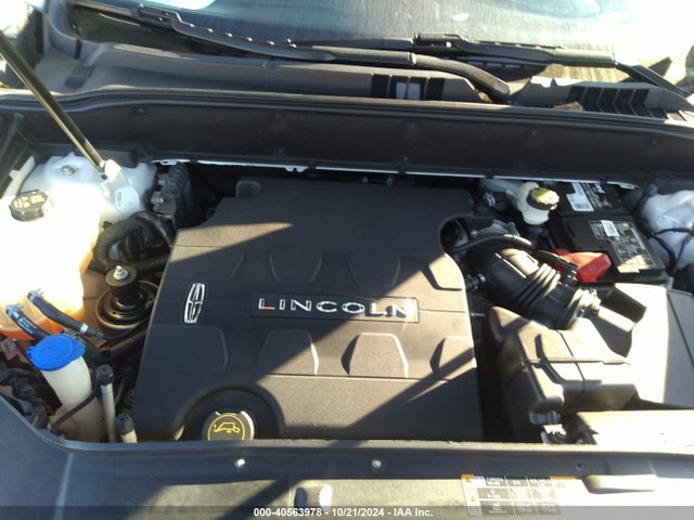 2LMPJ8LR5JBL13873 Lincoln Mkx Reserve