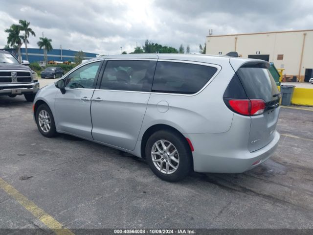 2023 CHRYSLER VOYAGER 2C4RC1CG9PR525927 Photo 2