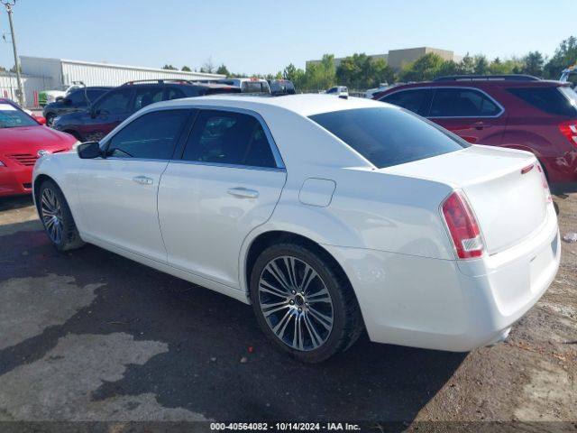 2C3CCABT5EH105660 Chrysler 300 300s