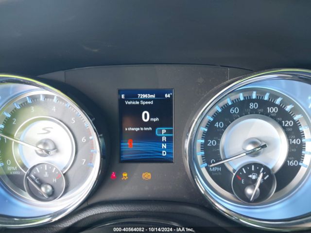 2C3CCABT5EH105660 Chrysler 300 300s