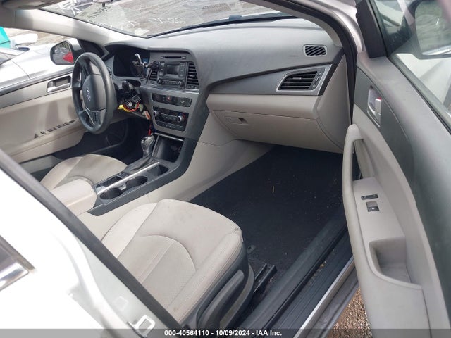 Hyundai Sonata 2016 5NPE24AF4GH392875 Image 5
