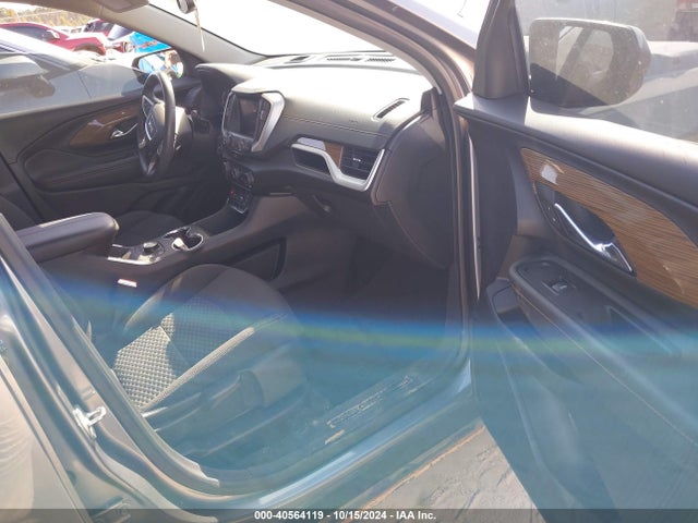 3GKALMEV2LL327678 GMC Terrain Fwd Sle