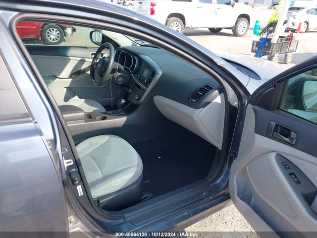 KIA Optima Lx 2015 KNAGM4A76F5584774 Image 5