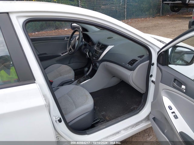 KMHCT4AE1HU380682 Hyundai ACCENT SE