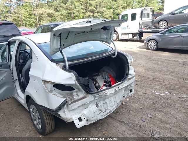 KMHCT4AE1HU380682 Hyundai ACCENT SE