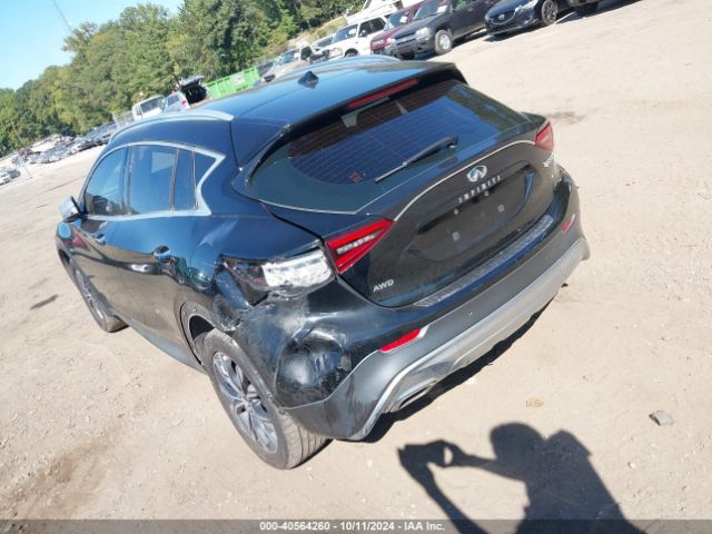 SJKCH5CR5HA023791 Infiniti Qx30 Premium