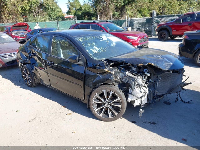 Toyota COROLLA SE 2018 2T1BURHE3JC990425 Image 1